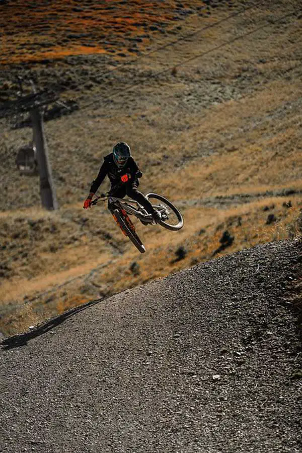 What Is Mountain Bike Enduro?